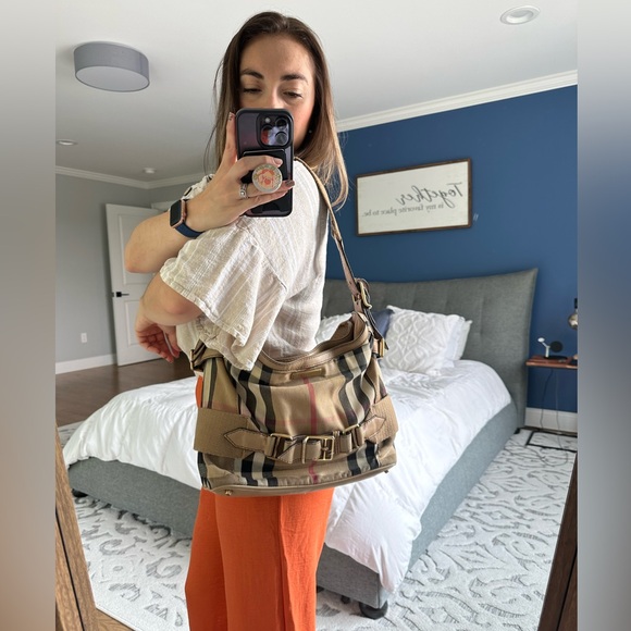 Burberry 3 way Checkered Gorgeous Bag - Picture 3 of 17